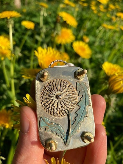 π2025 Micro Flower Press