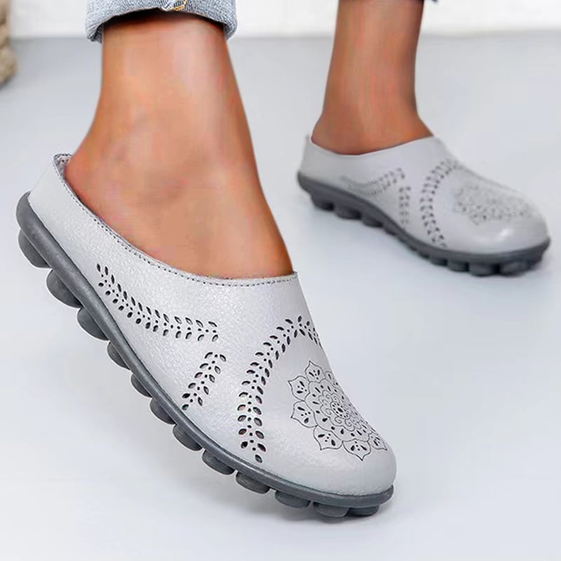 aakip™- Casual All-match Hollow Slippers