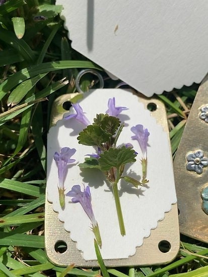 π2025 Micro Flower Press
