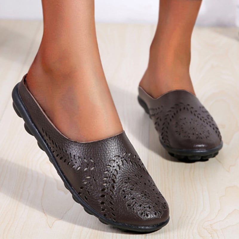aakip™- Casual All-match Hollow Slippers