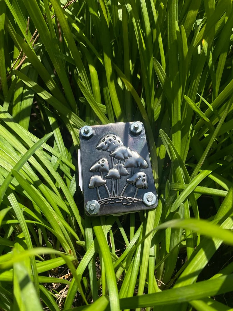 π2025 Micro Flower Press