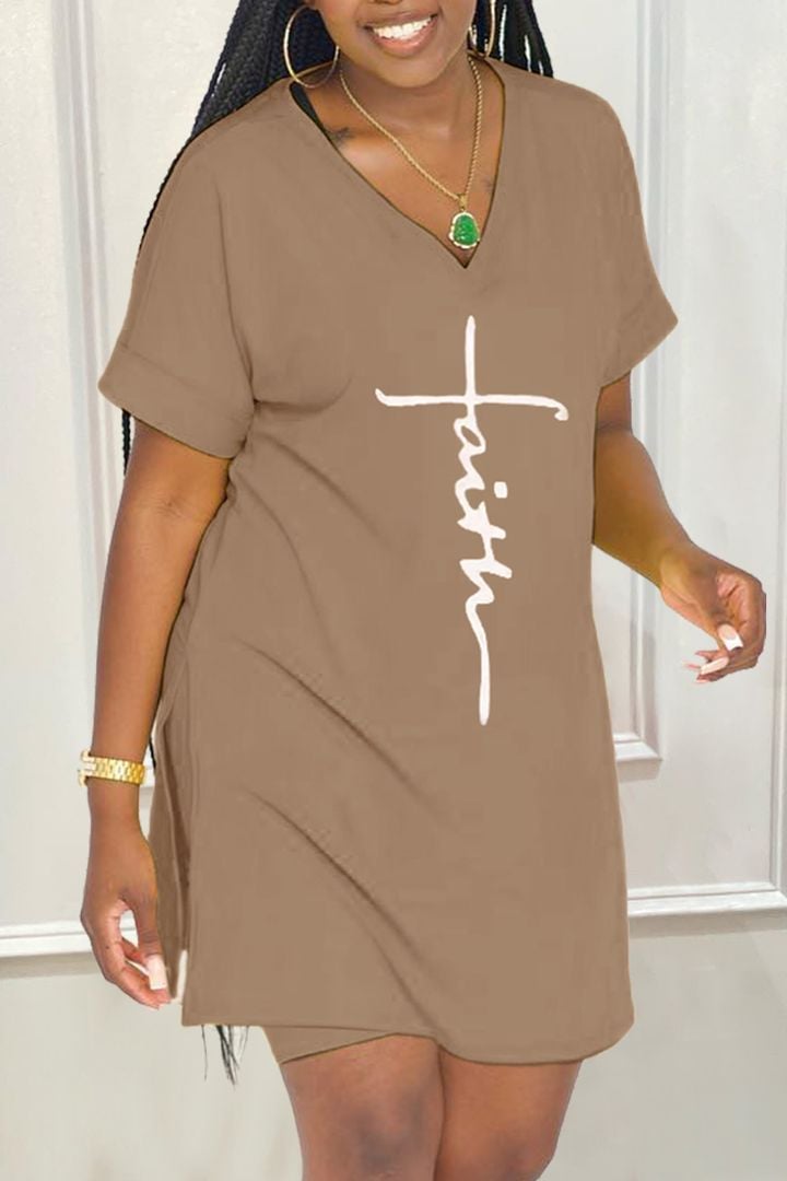 aakip™-Letter Print Split Side V Neck T-Shirt & Shorts Two Piece Set