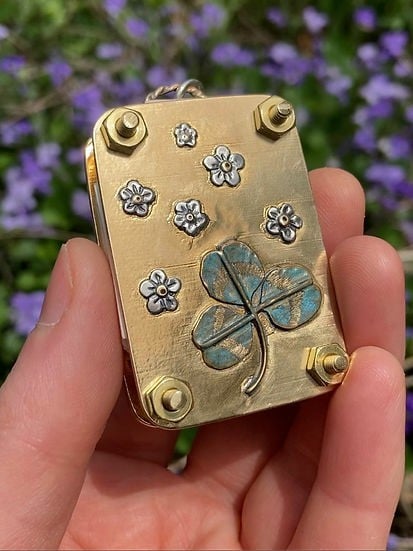 π2025 Micro Flower Press
