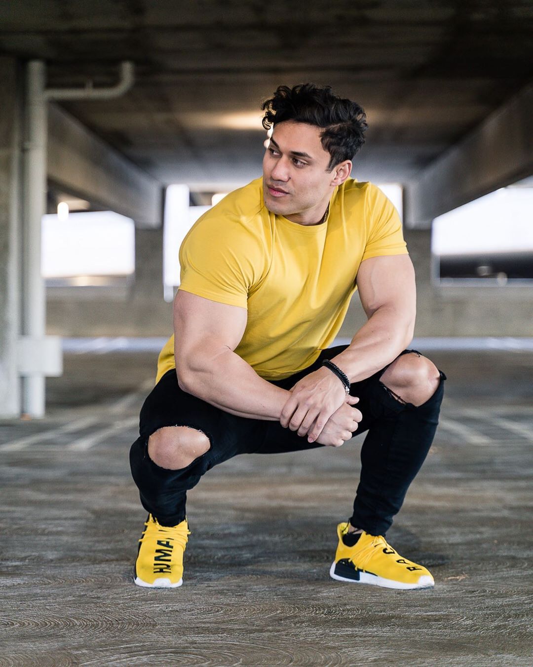 aakip™-ESSENTIAL DROP-CUT T-SHIRT