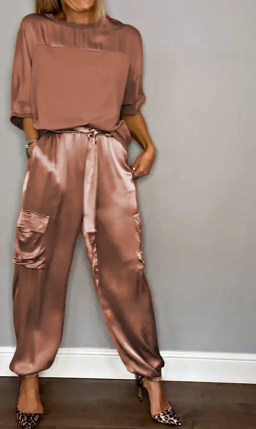aakip™-Smooth Satin Half-sleeved Top and Pants Set💝BUY 2 FREE SHIPPING