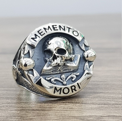 aakip™-Memorial Mori Skull Sterling Silver Ring