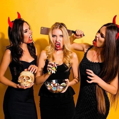 aakip™-Automatic Retractable Vampire Fangs